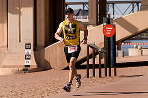 03:27:31 #275 running at Soma Triathlon