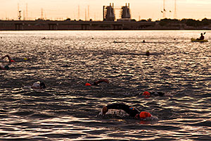 00:22:10 swimmers - Splash and Dash Fall #5, Nov 14, 2009 at Tempe Town Lake