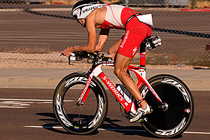 01:12:58 Cyclists on a 112 mile bike course - Ironman Arizona 2009
