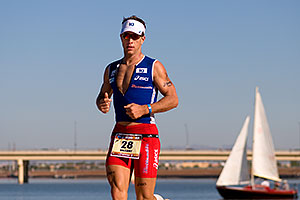 07:55:58 #28 running (40th,09:23:18) - Ironman Arizona 2009