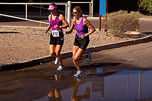01:51:49 #372 running at Nathan Triathlon 2011