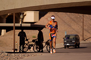 03:07:32 #9 running at Soma Triathlon 2011