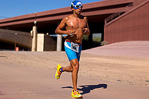 04:07:02 #966 running at Soma Triathlon 2011