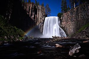 Rainbow Falls in Eastern Sierra