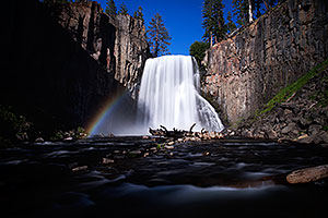 Rainbow Falls in Eastern Sierra