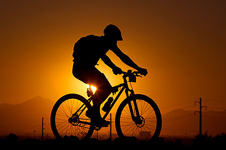 10:21:27 #29 [8th, 19 laps, 12:23:24] mountain biking at sunset at 12 Hours of Papago 2012 