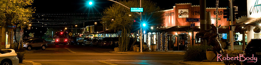 /images/500/2008-12-01-scotts-night-58716sp.jpg - #06303: Night at Scottsdale Road and Main St … December 2008 -- Scottsdale, Arizona