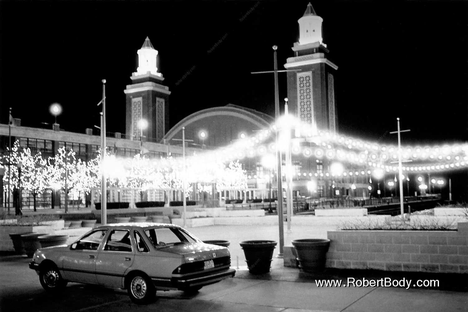 1998-12-navy-pier-tempo-bw