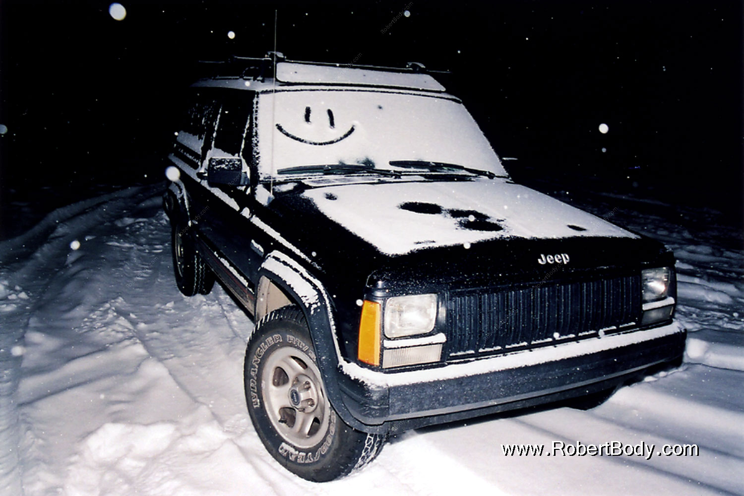 2003-03-jeep-night-snowing