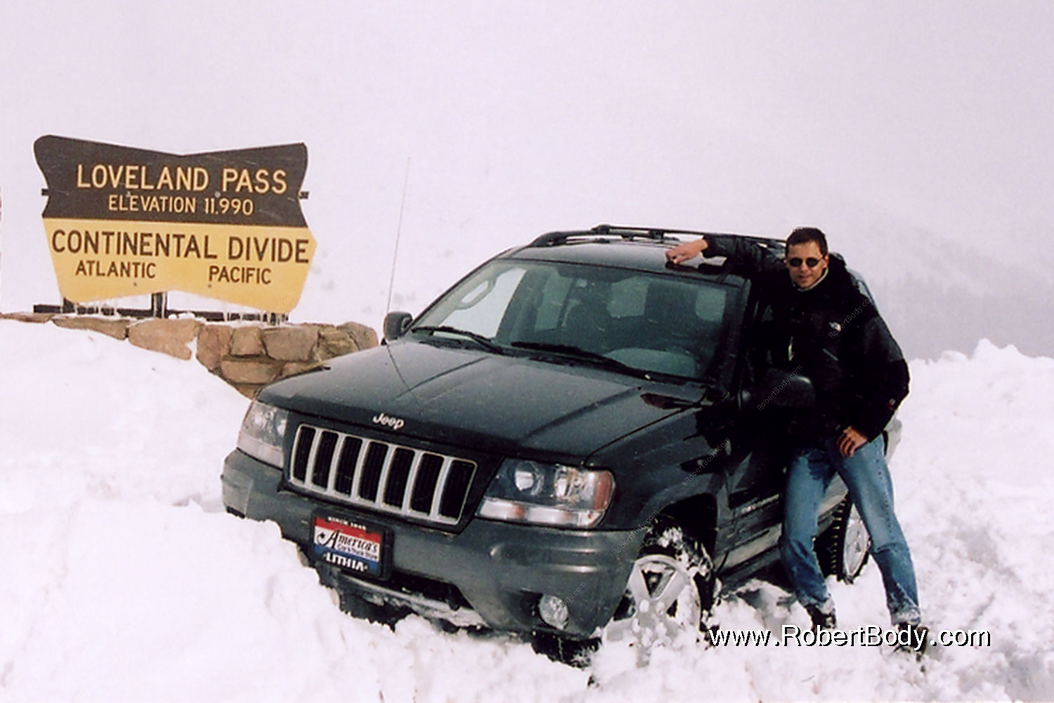 2004-04-loveland-jeep1