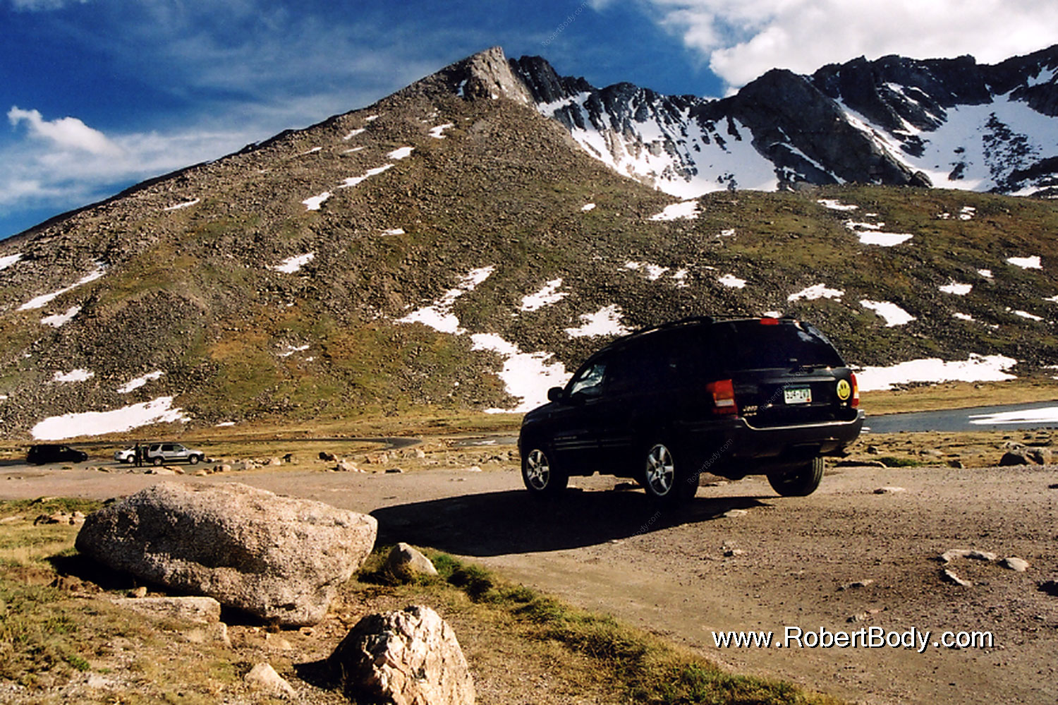 2004-08-mt-evans-mtns-jeep