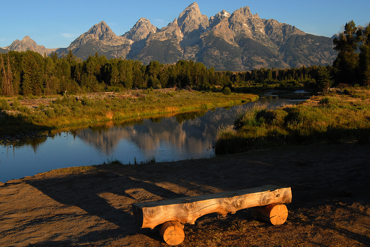 2007-07-24-tetons-morn-bench
