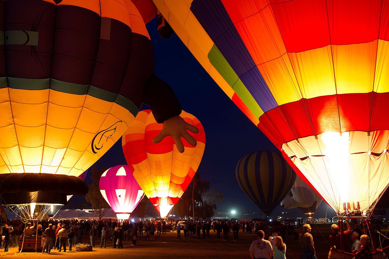 2012-01-20-havasu-night-glow-143552