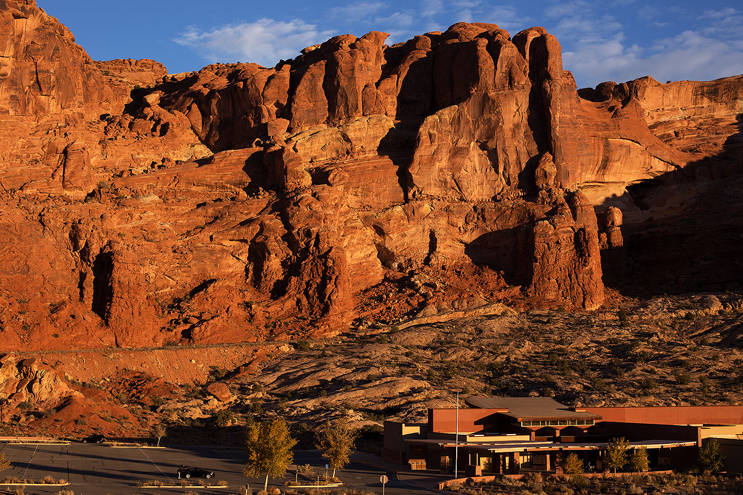 2013-11-09-arches-entrance-6d_0808