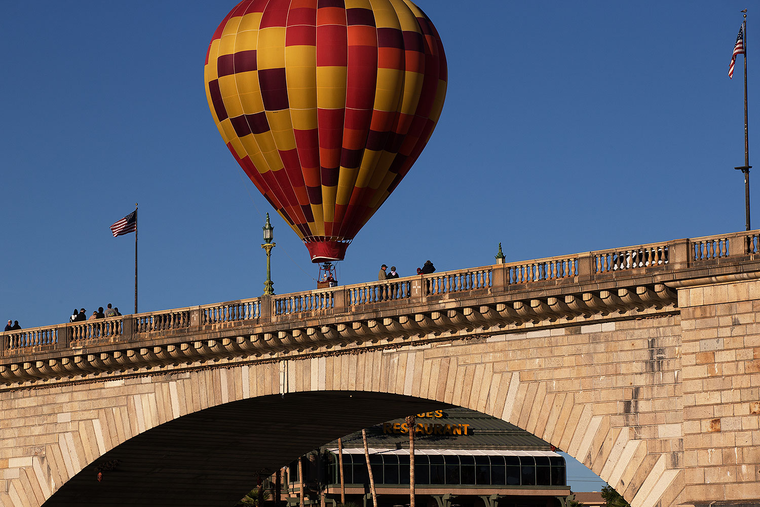 2014-01-18-havasu-bridge-1dx_4456