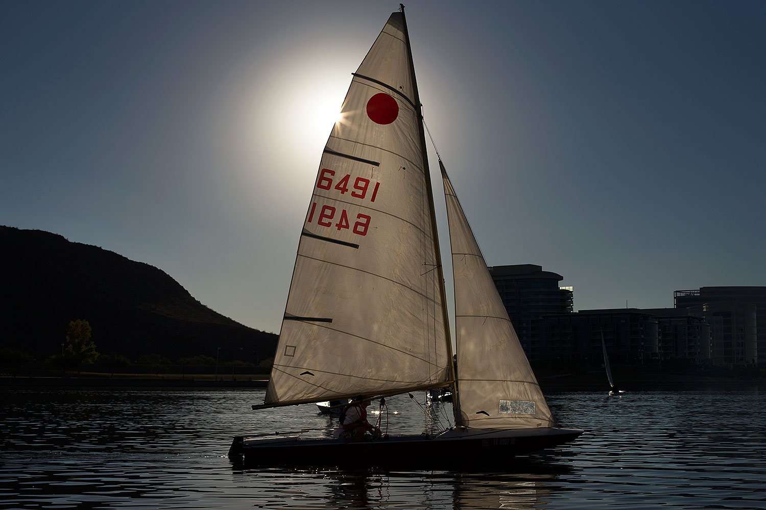 2012-11-25-tempe-sailboats-5829