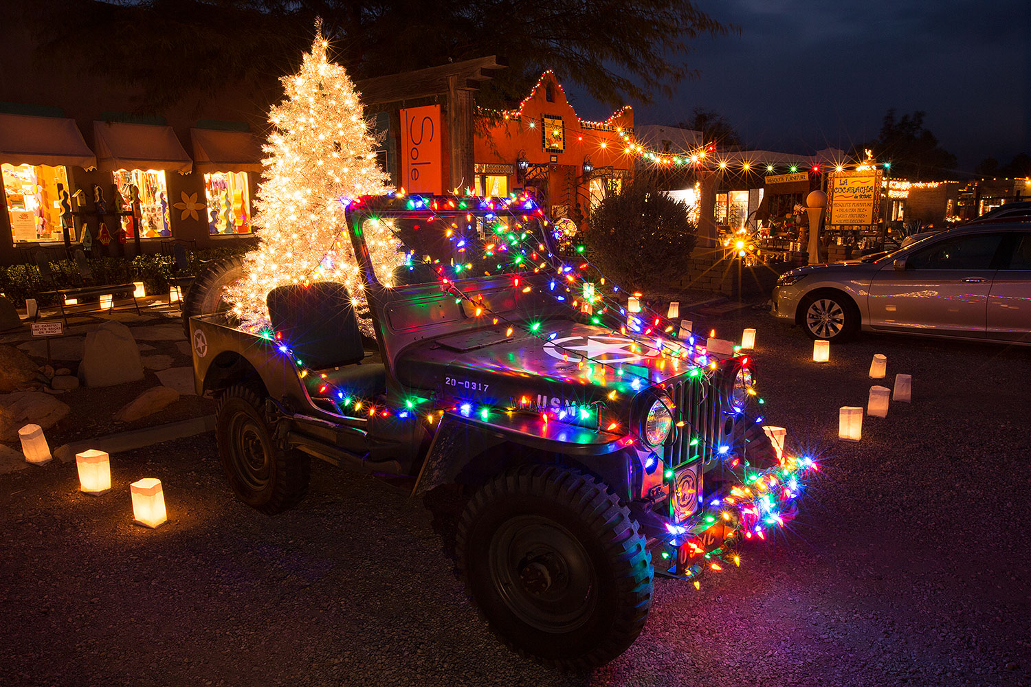2016-12-02-tubac-lights-1dx_30695